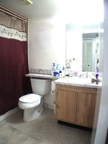 10332 SUNRISE LAKES Boulevard 111, Sunrise, FL 33322