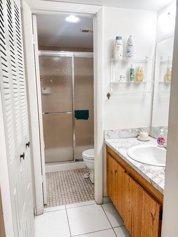 10332 SUNRISE LAKES Boulevard 111, Sunrise, FL 33322