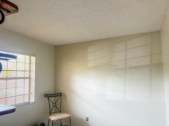 10332 SUNRISE LAKES Boulevard 111, Sunrise, FL 33322