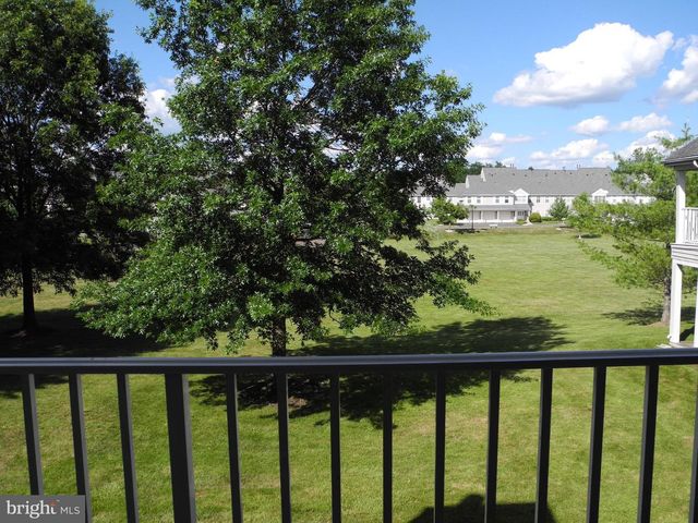 814 EAGLES CHASE EAGLES CHASE DR, Lawrenceville, NJ 08648
