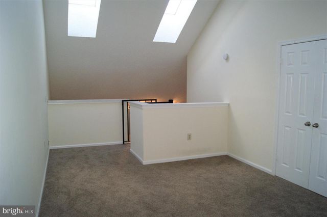 814 EAGLES CHASE EAGLES CHASE DR, Lawrenceville, NJ 08648