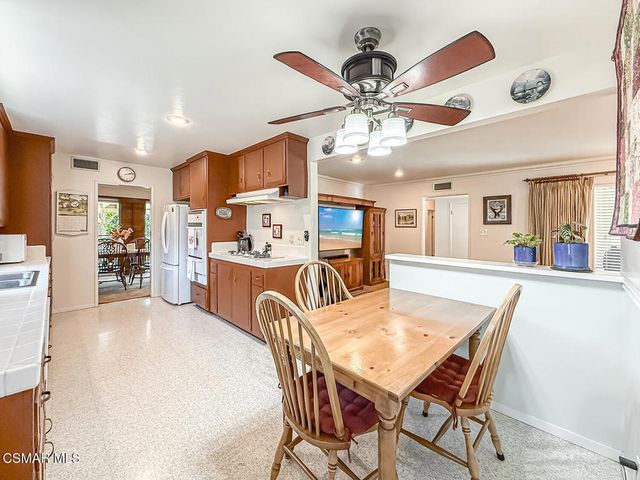 2217 Rockdale Avenue, Simi Valley, CA 93063