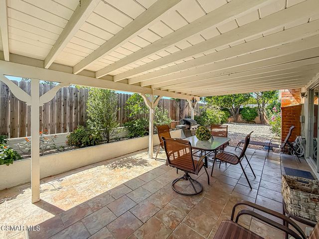 2217 Rockdale Avenue, Simi Valley, CA 93063