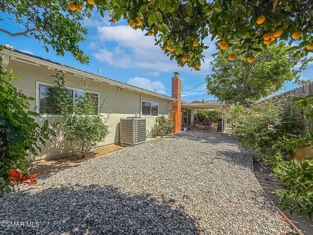 2217 Rockdale Avenue, Simi Valley, CA 93063