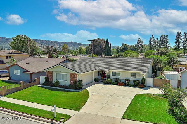 2217 Rockdale Avenue, Simi Valley, CA 93063