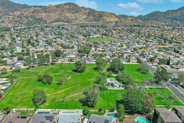 2217 Rockdale Avenue, Simi Valley, CA 93063