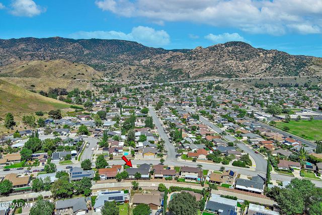 2217 Rockdale Avenue, Simi Valley, CA 93063