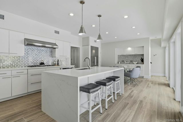 34 Sousa Drive, Sands Point, NY 11050