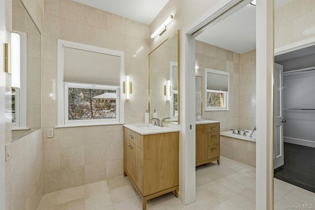 34 Sousa Drive, Sands Point, NY 11050