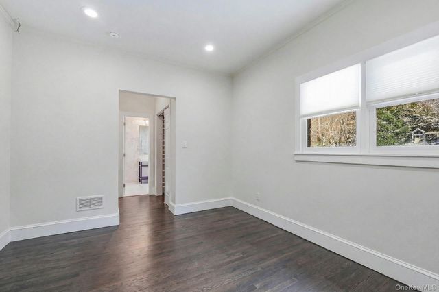 34 Sousa Drive, Sands Point, NY 11050