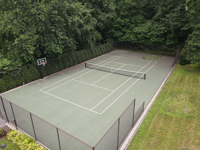 34 Sousa Drive, Sands Point, NY 11050