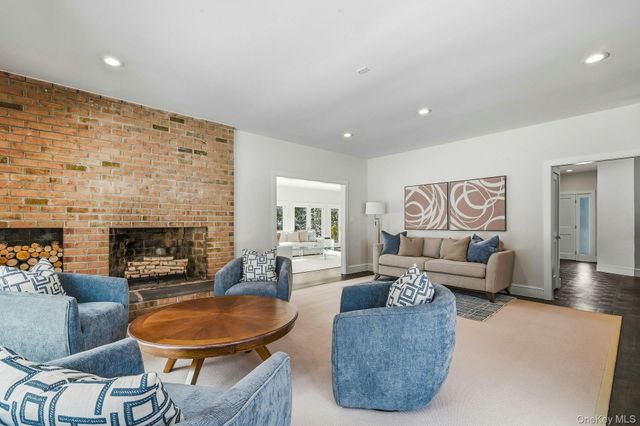 34 Sousa Drive, Sands Point, NY 11050