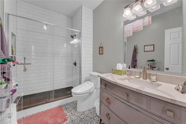 4261 NE Meadow Creek Circle 207, Fayetteville, AR 72703
