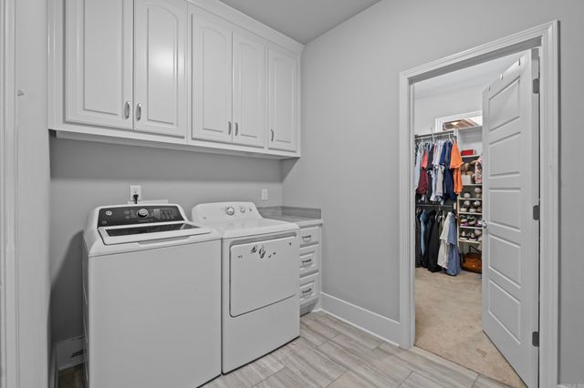 9033 Wooddale Drive, Sherwood, AR 72120