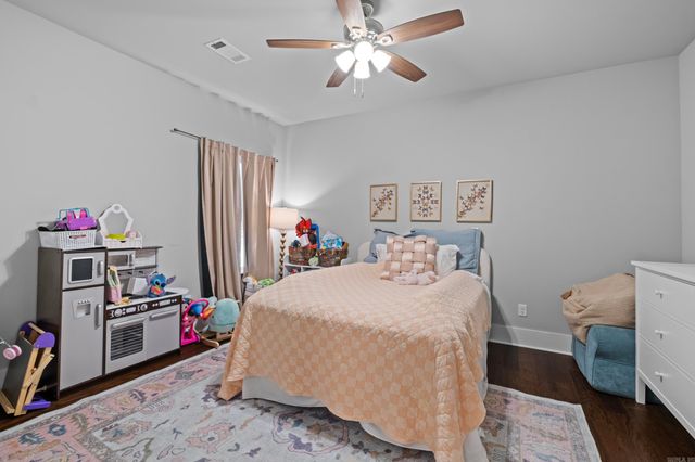 9033 Wooddale Drive, Sherwood, AR 72120