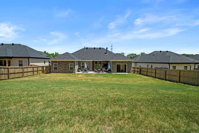 9033 Wooddale Drive, Sherwood, AR 72120