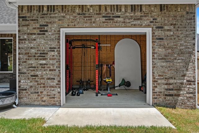 9033 Wooddale Drive, Sherwood, AR 72120