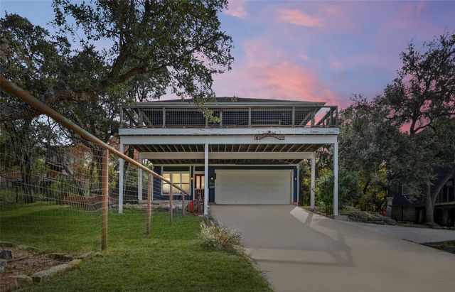 2720 Westview DR, Canyon Lake, TX 78133