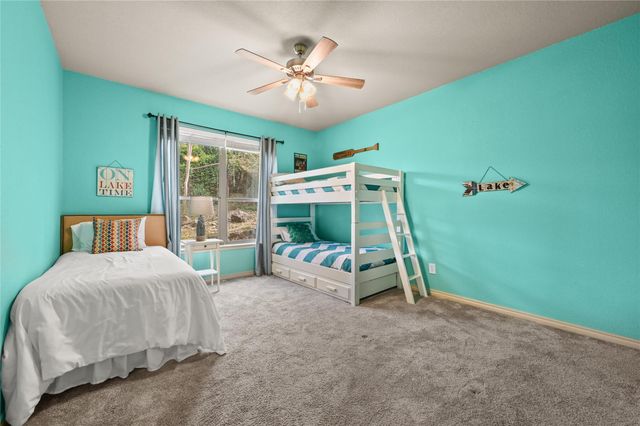 2720 Westview DR, Canyon Lake, TX 78133