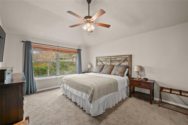 2720 Westview DR, Canyon Lake, TX 78133