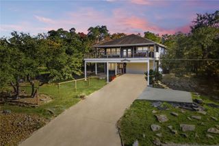 2720 Westview DR, Canyon Lake, TX 78133