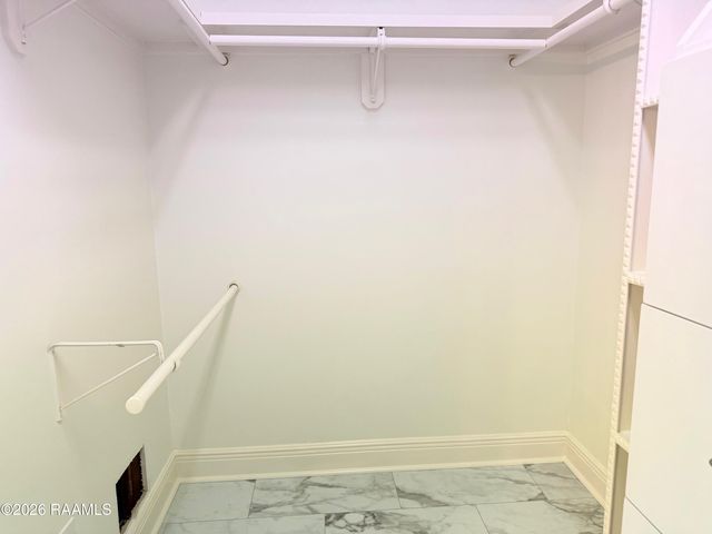 9 Steamboat Bend, New Iberia, LA 70563