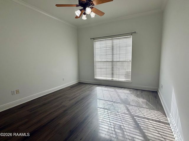 9 Steamboat Bend, New Iberia, LA 70563