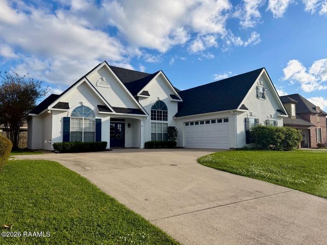 9 Steamboat Bend, New Iberia, LA 70563