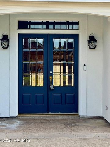 9 Steamboat Bend, New Iberia, LA 70563