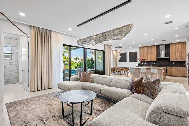 8325 Royal County Down Road, Boca Raton, FL 33434