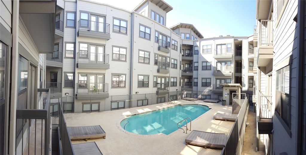 2502 Leon ST 200, Austin, TX 78705