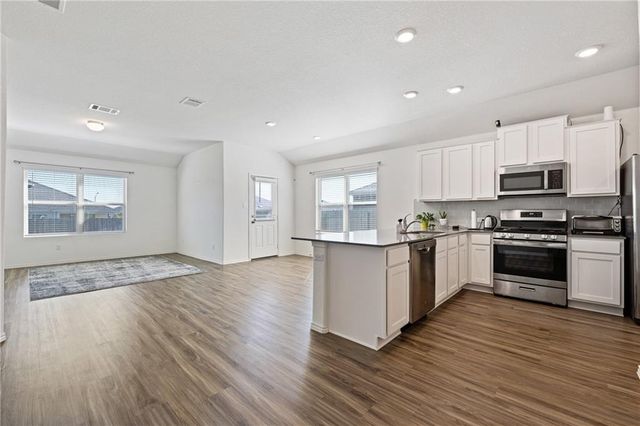 21317 Wilmiller LN, Pflugerville, TX 78660