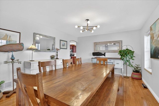 441 Water Street, Cambridge, WI 53523