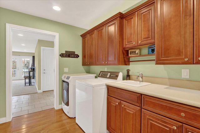 441 Water Street, Cambridge, WI 53523