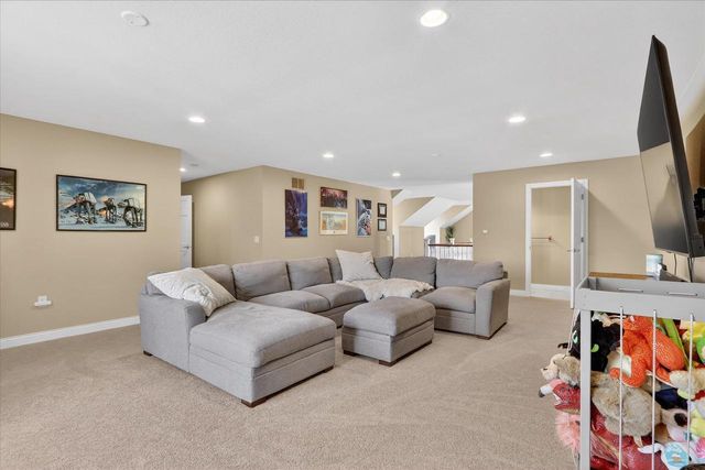 441 Water Street, Cambridge, WI 53523