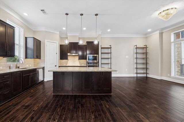 736 Yale Street C, Houston, TX 77007