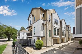 736 Yale Street C, Houston, TX 77007