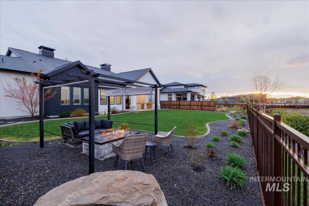 7896 W Deerfawn Ln, Eagle, ID 83616 photo 37
