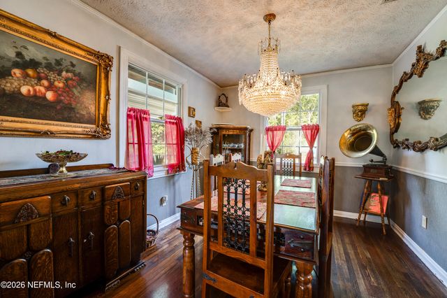 1335 AZALEA Drive, Jacksonville, FL 32205