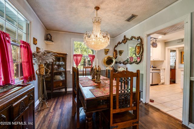 1335 AZALEA Drive, Jacksonville, FL 32205