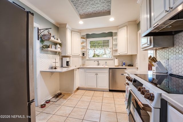 1335 AZALEA Drive, Jacksonville, FL 32205