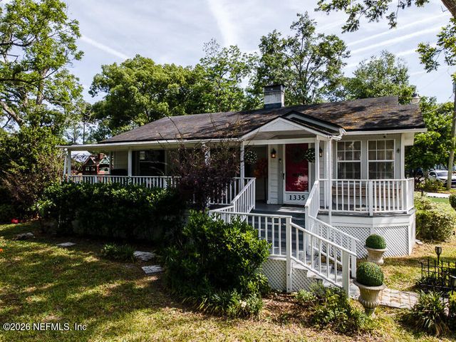 1335 AZALEA Drive, Jacksonville, FL 32205