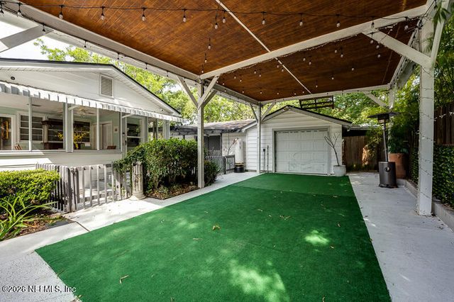 1335 AZALEA Drive, Jacksonville, FL 32205