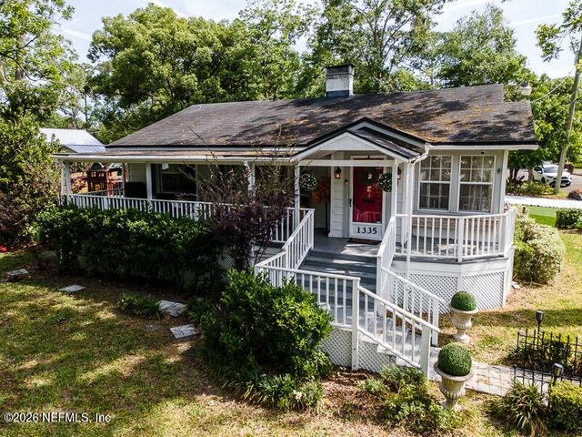 1335 AZALEA Drive, Jacksonville, FL 32205