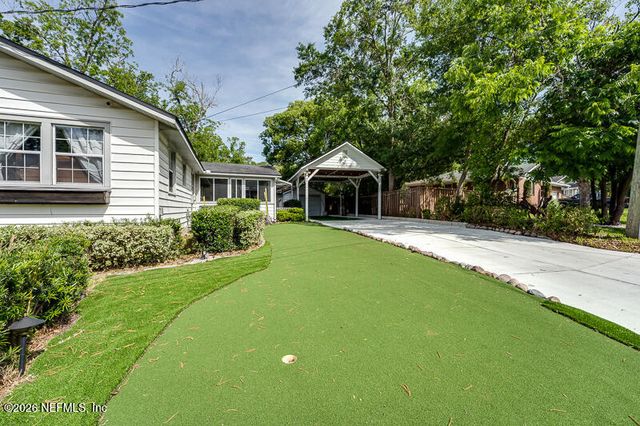 1335 AZALEA Drive, Jacksonville, FL 32205