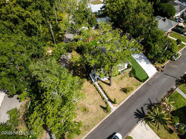 1335 AZALEA Drive, Jacksonville, FL 32205