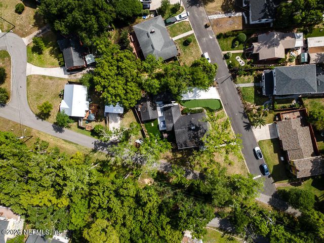 1335 AZALEA Drive, Jacksonville, FL 32205