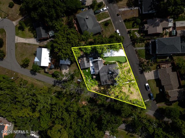 1335 AZALEA Drive, Jacksonville, FL 32205