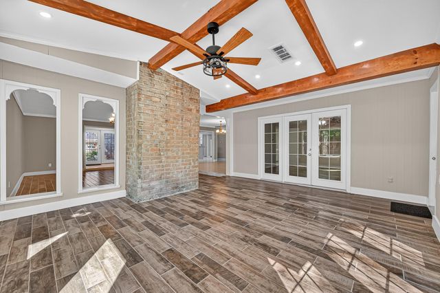 13903 Chevy Chase Drive, Houston, TX 77077