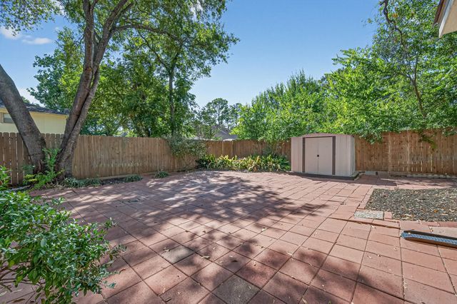 13903 Chevy Chase Drive, Houston, TX 77077